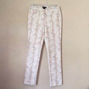 White House Black Market Pants✨